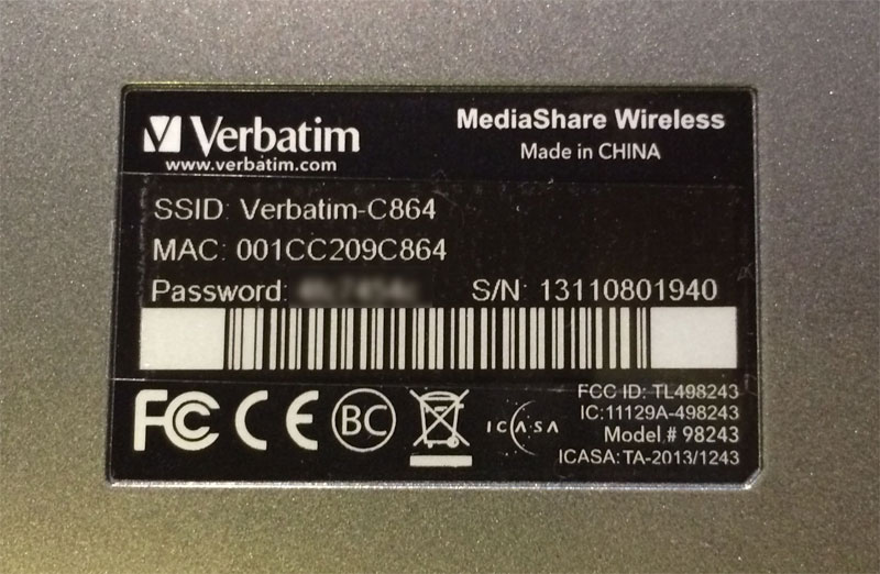 Aufkleber mit der Verbatim Mediashare Wireless SSID und dem Kennwort